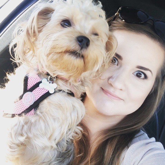 Meet your Posher, Hayley - Picture 5 of 12